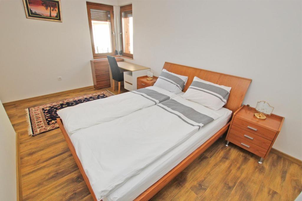 Imas Apartment ซาราเยโว ภายนอก รูปภาพ